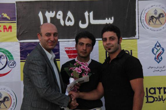 مسابقات پرش با اسب قهرمانی استان همدان / گزارش تصویری 