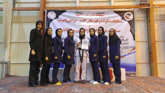 نخستین دوره مسابقات قهرمانی کشور «امید» زنان با حضور تکواندو همدانی / گزارش تصویری 
