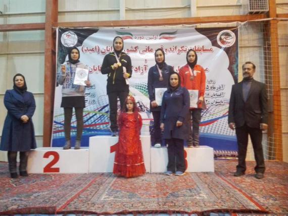 گزارش تصویری اختتامیه رقابت های بانوان همدانی در مسابقات کشوری تکواندو 
