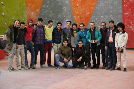 گزارش تصویری از روز دوم مسابقات سنگنوردی جام فجر در همدان 