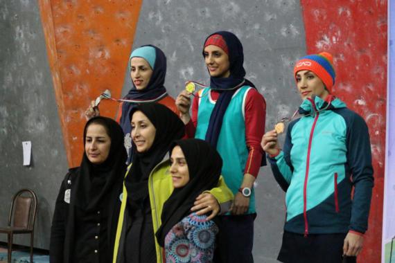 گزارش تصویری مسابقات سنگنوردی بانوان جام فجر در همدان 