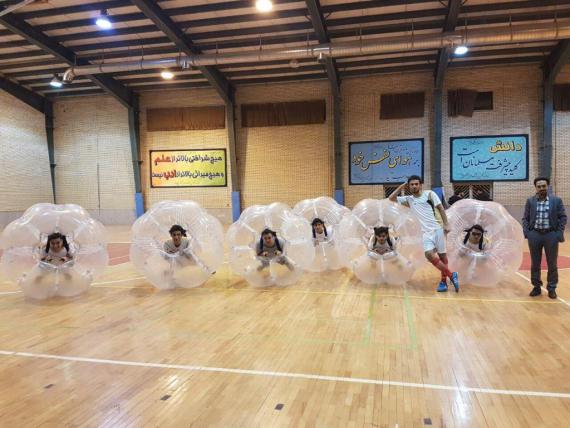 راهیابی دانشجویان علوم پزشکی همدان به فینال مسابقات فوتبال حبابی