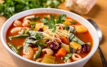 سوپ چگونه باعث می شود به راحتی وزن کم کنید؟