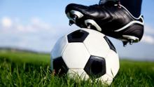فوتبال بی کلاه در همدان 
