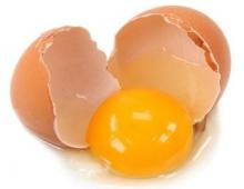 اهمیت مصرف تخم مرغ آب پز در صبحانه